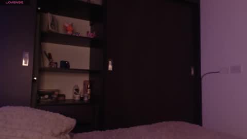 your_rosalie online show from September 21, 2025, 3:30 am