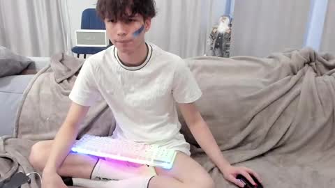 your_shy_guy online show from March 10, 2025, 2:26 pm