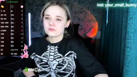 Molly online show from April 10, 2026, 2:06 am