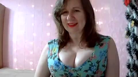 your_starsun online show from May 23, 2026, 7:29 pm