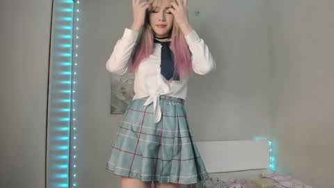 Snapshot of your_tender_doll chatting on April 23, 2026, 2:41 pm Alice online show from April 23, 2026, 2:41 pm