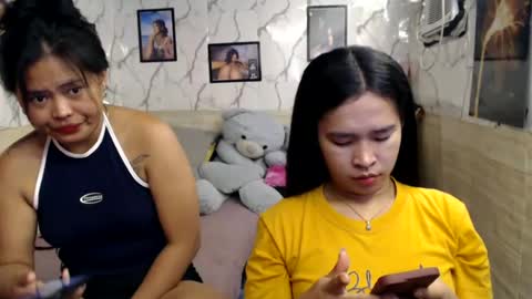 your_twinkletoes18 online show from July 2, 2026, 3:23 am