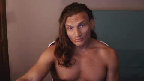 your_viking_ online show from September 16, 2025, 8:10 pm