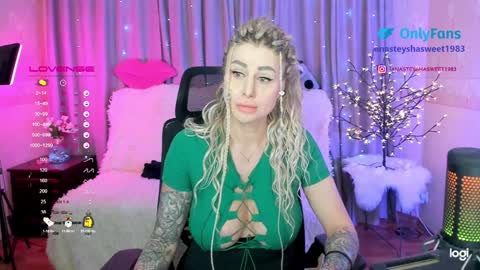 Snapshot of your_wild_amazon_forever chatting on January 17, 2025, 2:39 pm you can call baby Anna my goddess online show from January 17, 2025, 2:39 pm