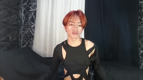 Snapshot of your_wincumxxx chatting on January 28, 2025, 12:00 pm Win online show from January 28, 2025, 12:00 pm