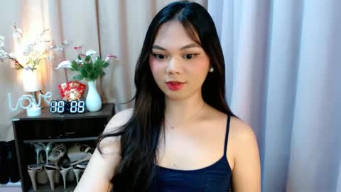 Hi its me Yna online show from October 10, 2025, 2:05 pm