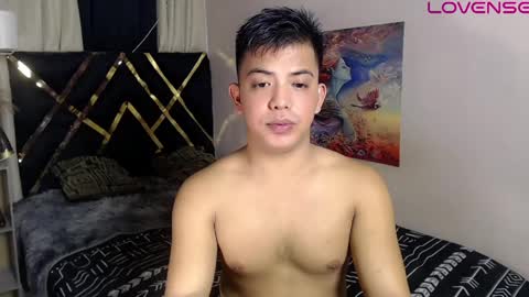 Snapshot of yourasian_bradley chatting on April 10, 2026, 12:21 pm yourasian_bradley online show from April 10, 2026, 12:21 pm