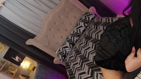 kim online show from March 2, 2025, 7:23 pm