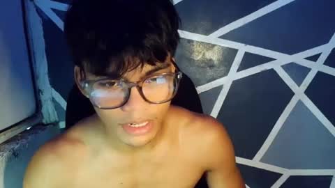 Snapshot of yourboycumrain chatting on July 13, 2026, 12:46 am rainy online show from July 13, 2026, 12:46 am