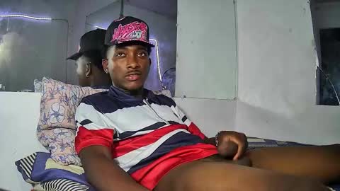 Yourdaddy2005 online show from March 5, 2026, 11:28 am