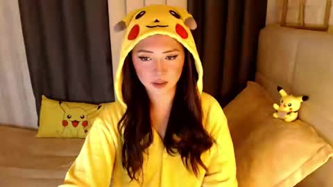 JEN  online show from April 20, 2026, 3:15 pm