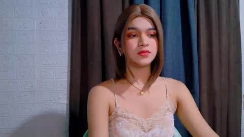 yourdirtygirlxoxo online show from March 21, 2026, 12:21 pm