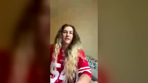 yourdreamcurves online show from July 16, 2026, 11:55 pm