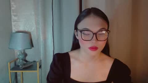 Luna online show from September 13, 2025, 3:28 am