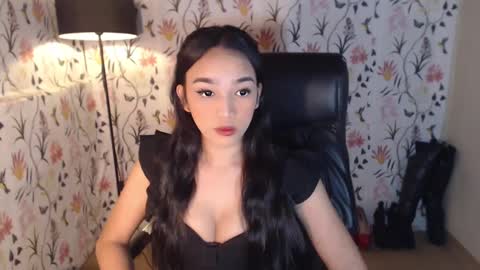 maureen love you online show from January 23, 2025, 1:02 pm