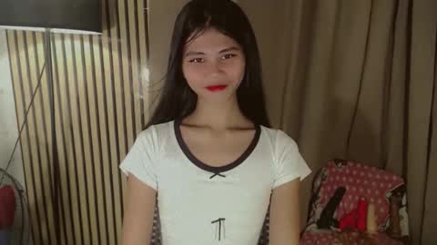 Vivian online show from February 12, 2026, 11:11 pm