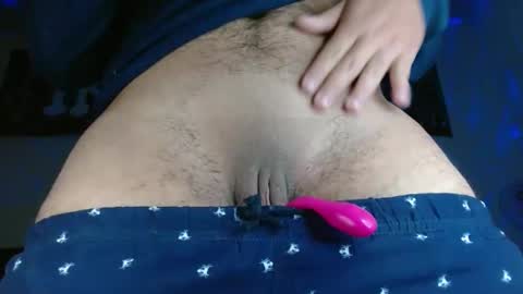 yourfavorite_bigclit online show from November 22, 2025, 8:35 am