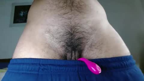 yourfavorite_bigclit online show from March 15, 2026, 9:43 pm