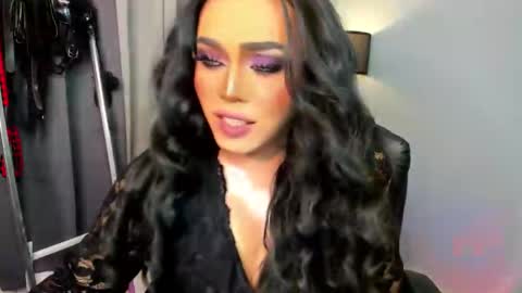 Snapshot of yourfiercemistress chatting on December 17, 2024, 8:10 pm not into STINGY and CHEAP people online show from December 17, 2024, 8:10 pm