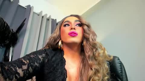 Snapshot of yourfiercemistress chatting on February 16, 2025, 11:27 am not into STINGY and CHEAP people online show from February 16, 2025, 11:27 am