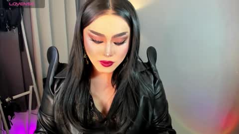 Snapshot of yourfiercemistress chatting on September 13, 2025, 8:41 pm not into STINGY and CHEAP people online show from September 13, 2025, 8:41 pm