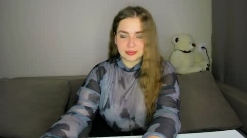 yourgem__ online show from April 10, 2026, 3:01 am