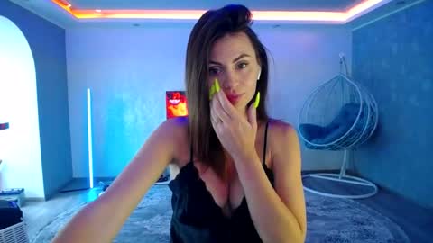 Snapshot of yourgf69 chatting on July 6, 2026, 7:05 am call meKira online show from July 6, 2026, 7:05 am