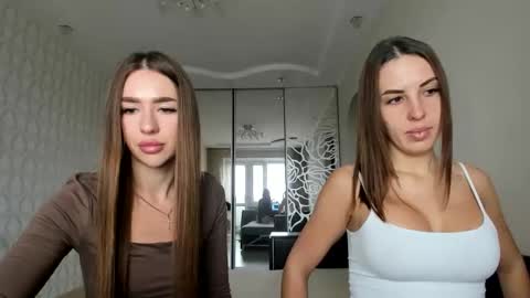 Ariella online show from October 31, 2025, 10:27 am