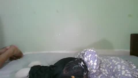 mimi online show from March 4, 2025, 6:50 pm