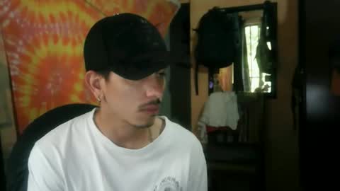 yourgodzeus online show from September 18, 2025, 9:39 pm