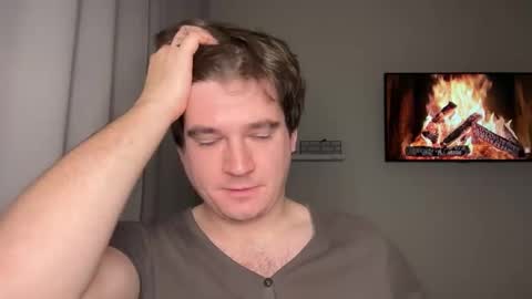 Snapshot of yourhairybuddy chatting on November 9, 2025, 8:18 pm Andrey online show from November 9, 2025, 8:18 pm