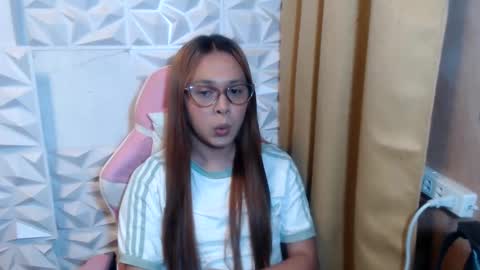 Snapshot of yourhornywife069 chatting on October 1, 2025, 7:25 am ANASTASIA STEELE online show from October 1, 2025, 7:25 am