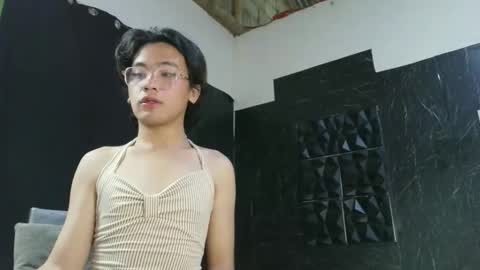 yourhotdodz online show from March 23, 2026, 1:20 am