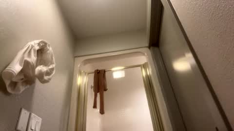 Snapshot of yourkinkycouple24 chatting on February 6, 2026, 12:19 pm Kaitie Cummings online show from February 6, 2026, 12:19 pm