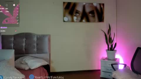 Snapshot of yourlittlefantasyy chatting on July 28, 2026, 6:20 pm yourlittlefantasyy online show from July 28, 2026, 6:20 pm