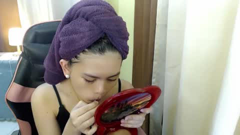 your lovely Dina online show from December 23, 2024, 1:29 am