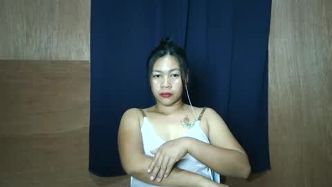 yourmaryflor online show from December 2, 2025, 11:48 am