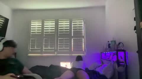 yourmila1 online show from February 27, 2026, 1:16 am