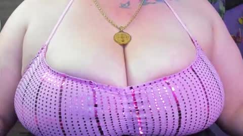 Milla 3 online show from October 1, 2025, 9:43 pm