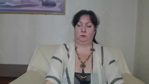lANA online show from December 5, 2025, 12:25 pm