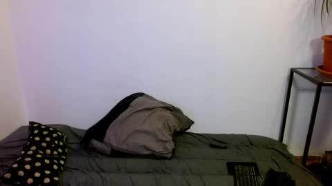 Snapshot of yournaughtyguy chatting on April 29, 2026, 10:52 am BunnyBoy online show from April 29, 2026, 10:52 am