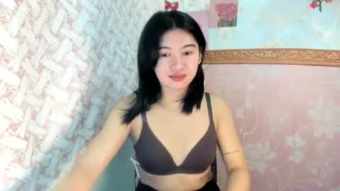Snapshot of yourprettytrish chatting on June 25, 2026, 5:28 pm Trish online show from June 25, 2026, 5:28 pm