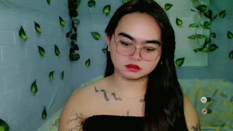 Snapshot of yourprincessthea chatting on February 25, 2025, 7:09 am yourprincessthea online show from February 25, 2025, 7:09 am