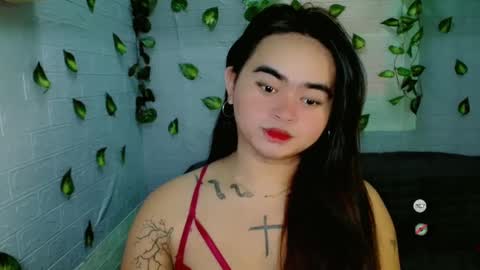 Snapshot of yourprincessthea chatting on March 7, 2025, 5:51 am yourprincessthea online show from March 7, 2025, 5:51 am