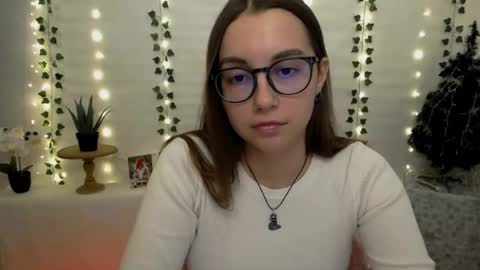Happy online show from December 11, 2024, 12:44 pm