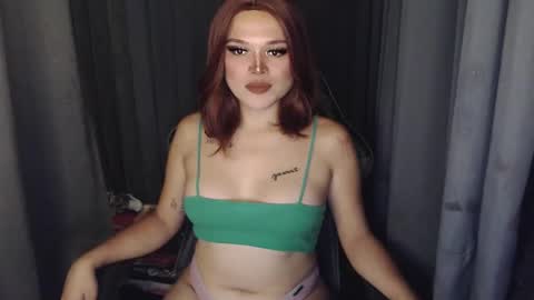 Snapshot of yoursexytowngirl chatting on October 18, 2025, 3:42 am LALA online show from October 18, 2025, 3:42 am