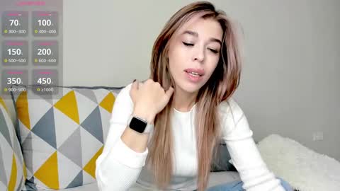 yoursoul_mila online show from February 25, 2025, 11:41 am