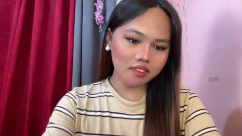 Snapshot of yourspecialgirl_rhea chatting on March 19, 2026, 12:58 am yourspecialgirl_rhea online show from March 19, 2026, 12:58 am