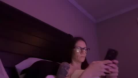 yourstrulylivy online show from December 11, 2024, 12:44 pm