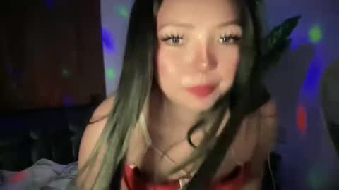 Snapshot of yoursweethot_faye chatting on February 4, 2026, 4:24 pm Faye online show from February 4, 2026, 4:24 pm